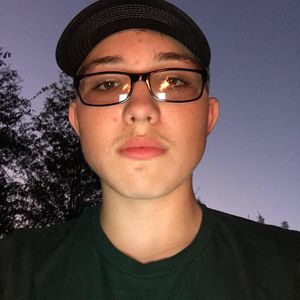 Meet your Posher, Bob